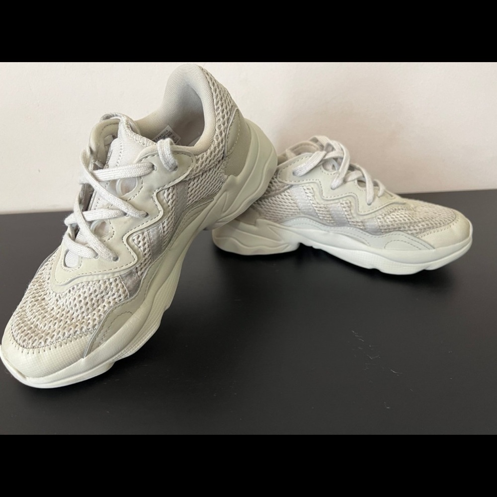 adidas Kids Cream Sneakers